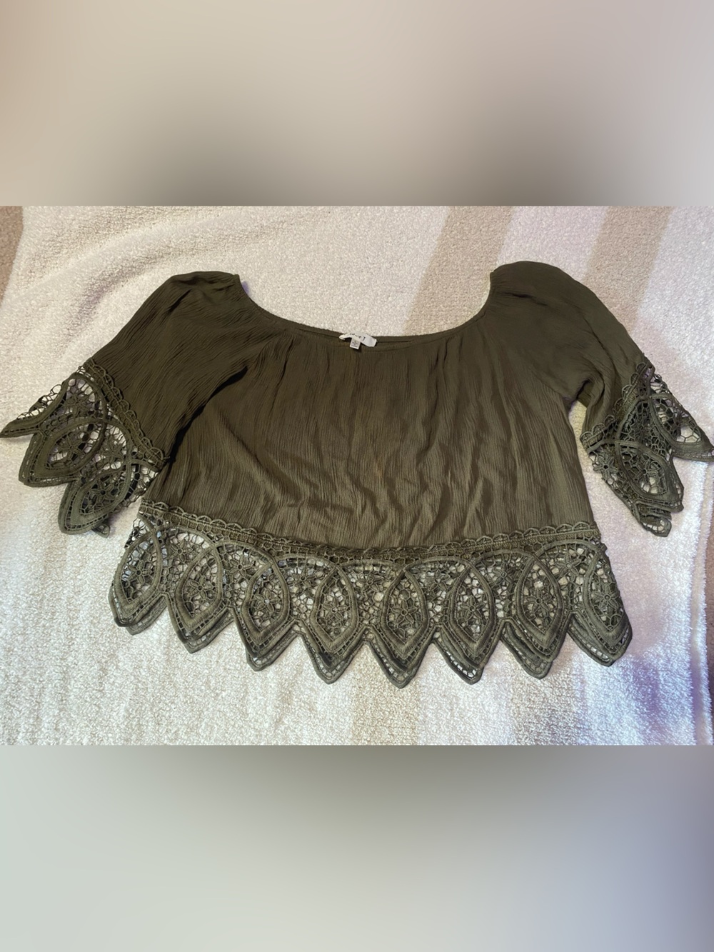 🍋 10/$20 love J Olive Green Crochet-Trim Peasant Blouse